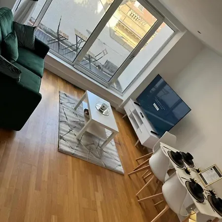 Leeds Escape - 2 Bedroom Penthouse Apartment Leeds (West Yorkshire)