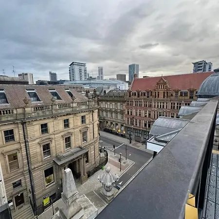 Leeds Escape - 2 Bedroom Penthouse Apartment